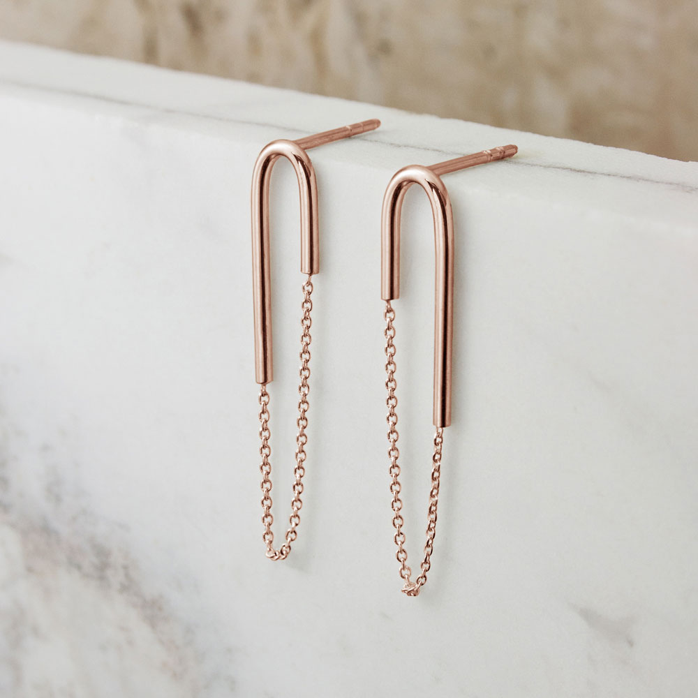 Long Asymmetrical Earrings with Wire and Chain In Rose Gold