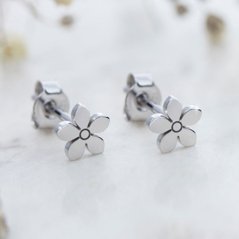 Tiny Flower Earrings in White Gold