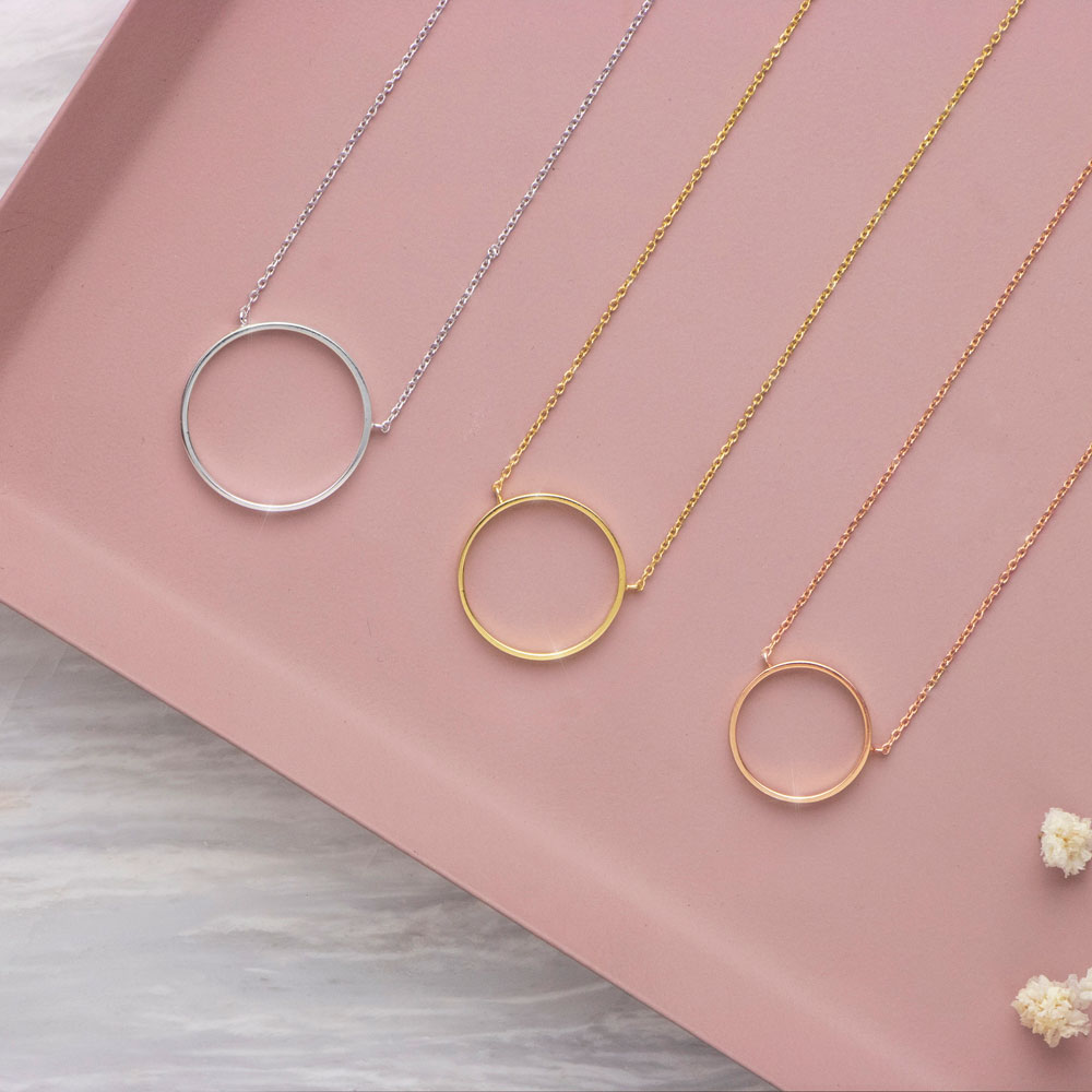 All Three Options Of Size And Color Of The Gold Circle Charm Necklace in Solid Gold