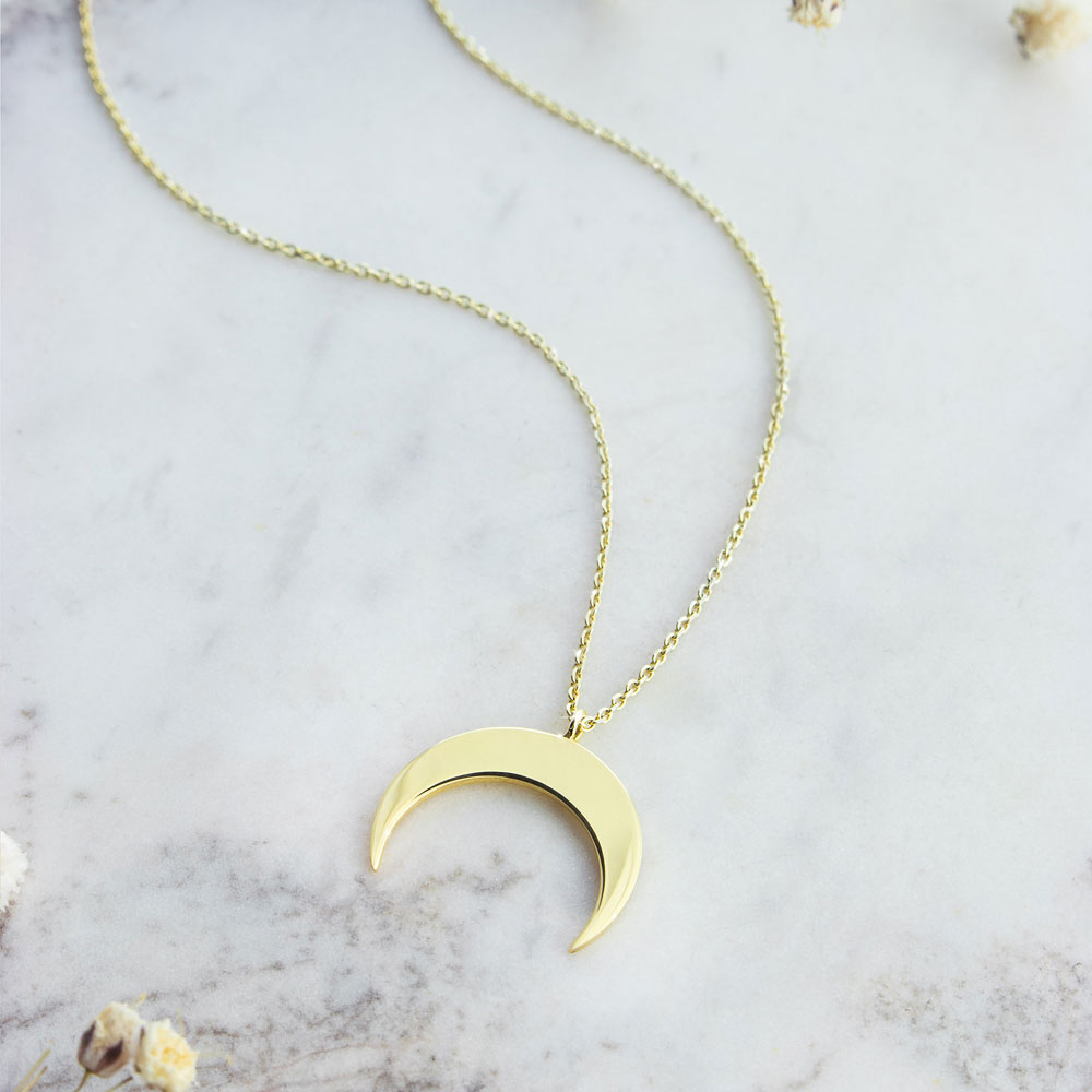 Double Horn, Crescent Moon Pendant Necklace in Yellow Gold