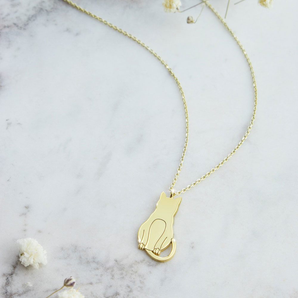 Dainty Cat Pendant Necklace in Yellow Gold